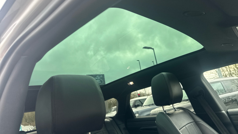 Land Rover Range Rover Evoque 2.0 D200 R-Dynamic SE 5dr Auto Diesel Hatchback